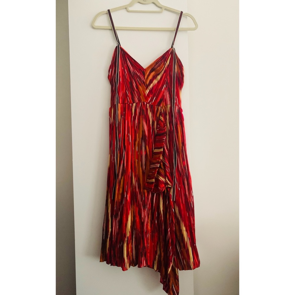 BCBG MaxAzria Runway red silk flirty dress 🔥
